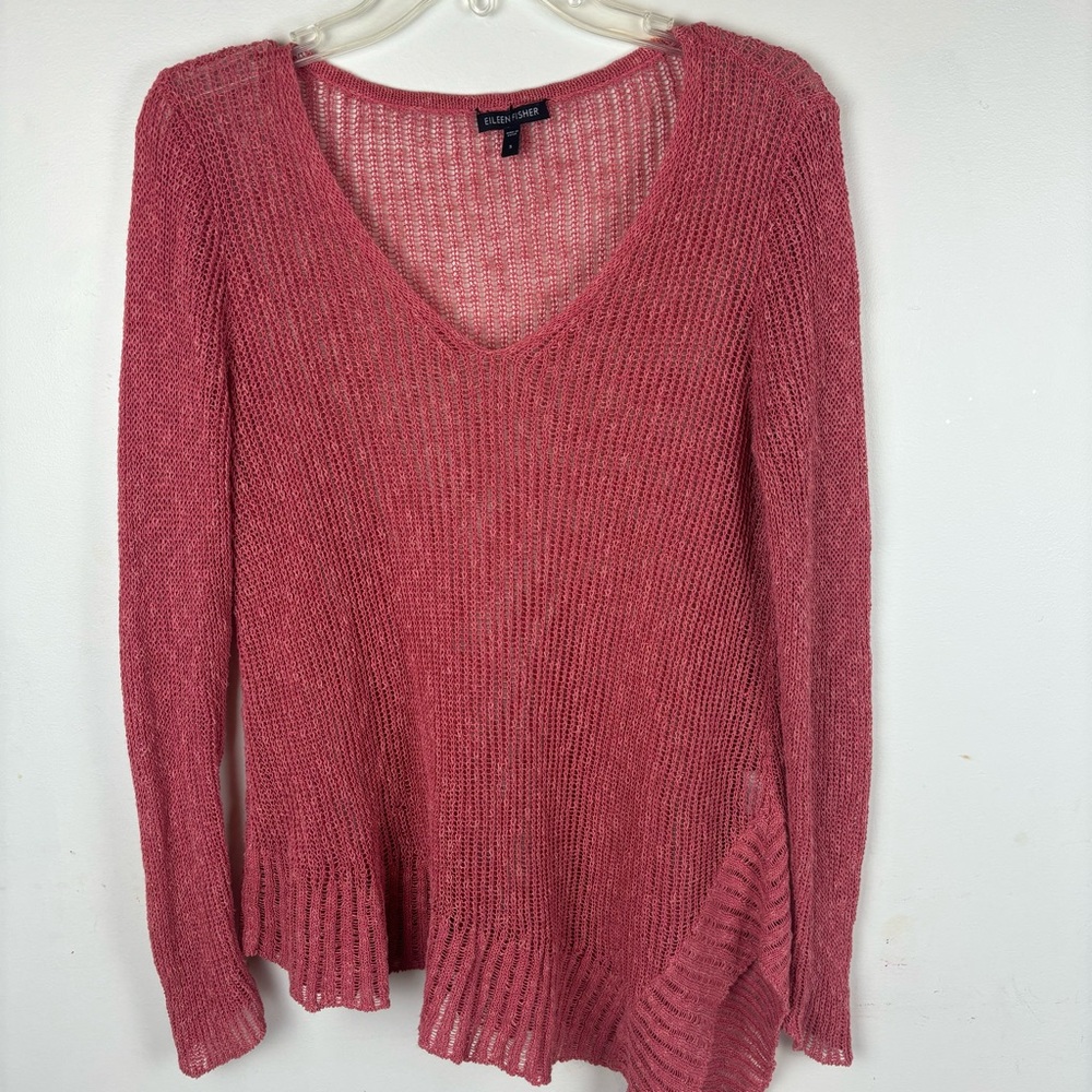 Eileen Fisher knit linen-blend sweater w/V-neck and asymmetrical hem-Woman’s S